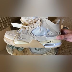 Offwhite Jordan 4’s